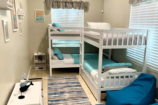 Kids' bunk bed room at Blue Island Villa
