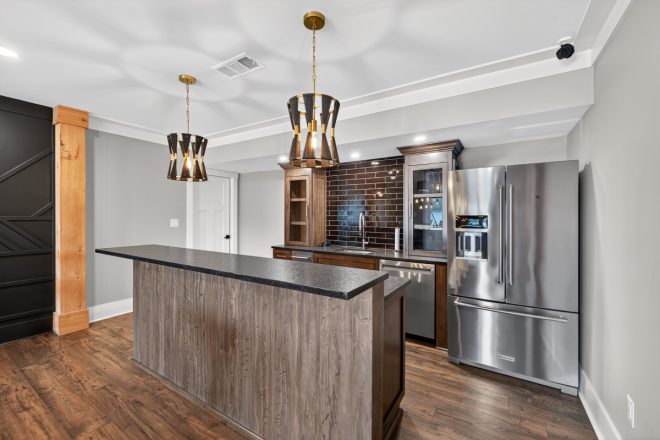 Magnolia Lakehouse wet bar1