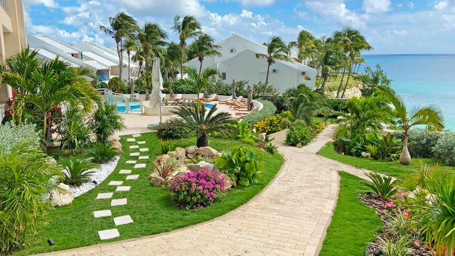 Sint-Maarten-Exterior2